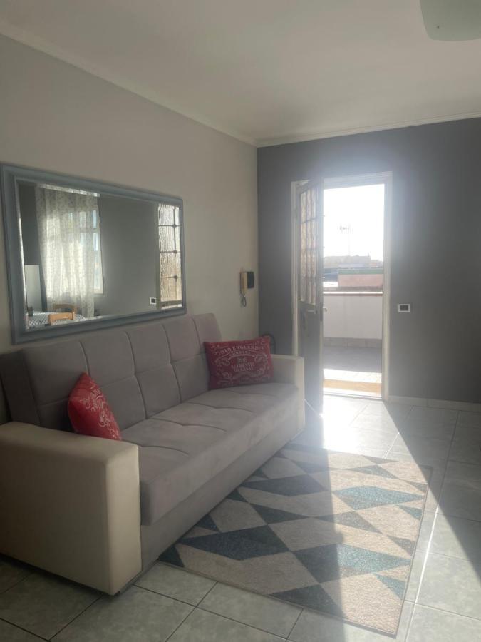 Airport Apartment Happyhouse Fiumicino Eksteriør bilde